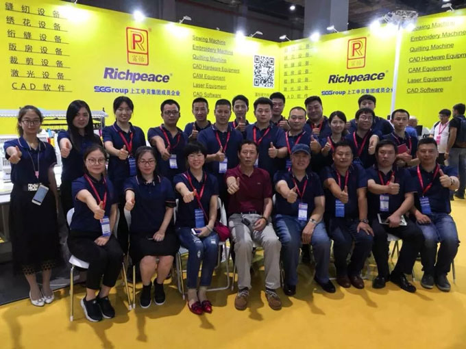 富怡在木工機(jī)械展 富怡在木工機(jī)械展