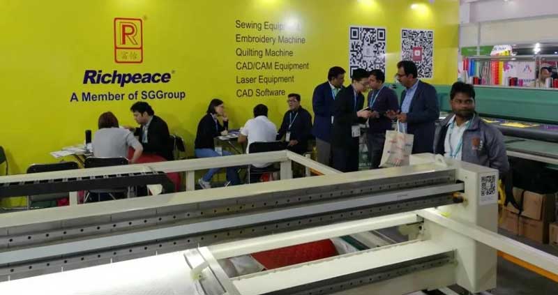 首日喜簽單，上工富怡在新德里服裝工業展人氣火爆!