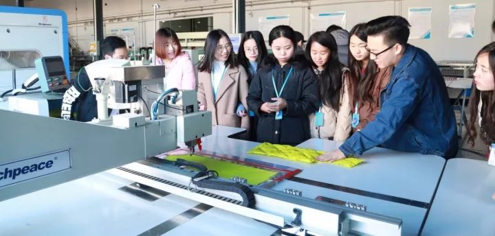 中原工學院同學來到富怡集團實習培訓 中原工學院同學來到富怡集團實習培訓